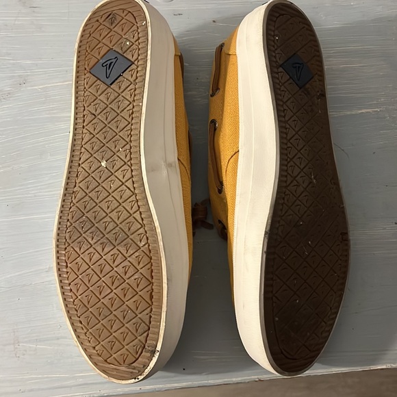 Sperry! - Picture 3 of 3